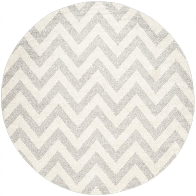Pemberly Row Polypropylene Light Grey Indoor Outdoor Rug - Round 5'