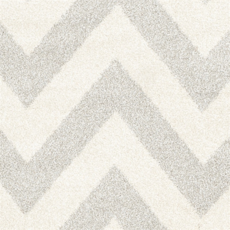 Pemberly Row Polypropylene Light Grey Indoor Outdoor Rug - Round 5'