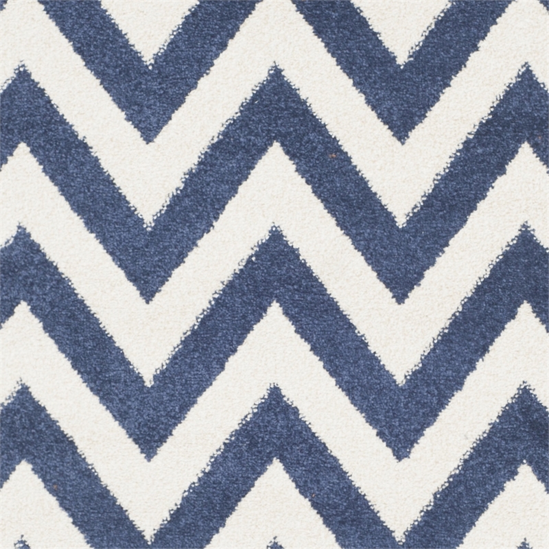 Pemberly Row Polypropylene Navy Indoor Outdoor Rug - 2'3