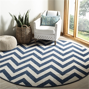 Pemberly Row Polypropylene Navy Indoor Outdoor Rug - Round 7'