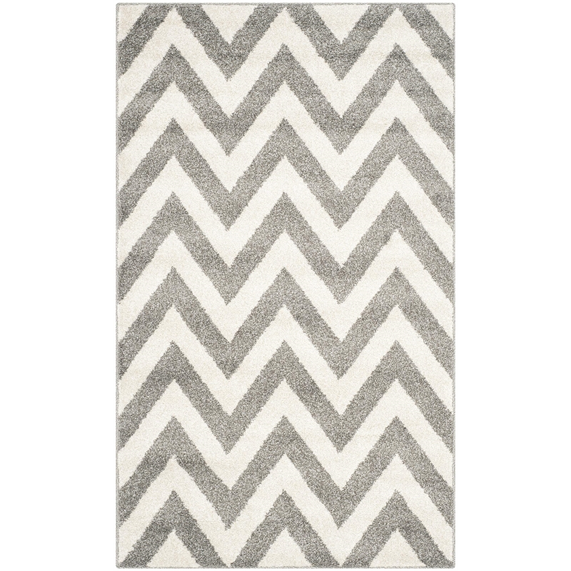 Pemberly Row Polypropylene Dark Grey Indoor Outdoor Rug - 2'6