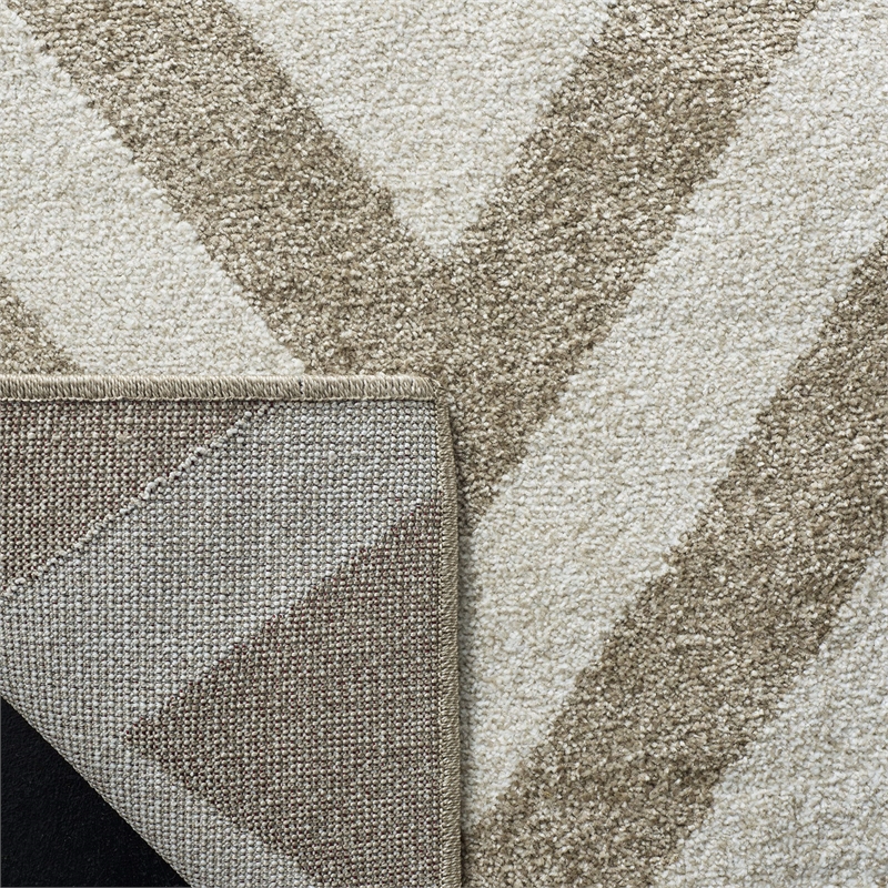 Pemberly Row Polypropylene Wheat Indoor Outdoor Rug - 4' x 6'