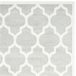 Pemberly Row Polypropylene Light Grey Indoor Outdoor Rug - 4' x 6'