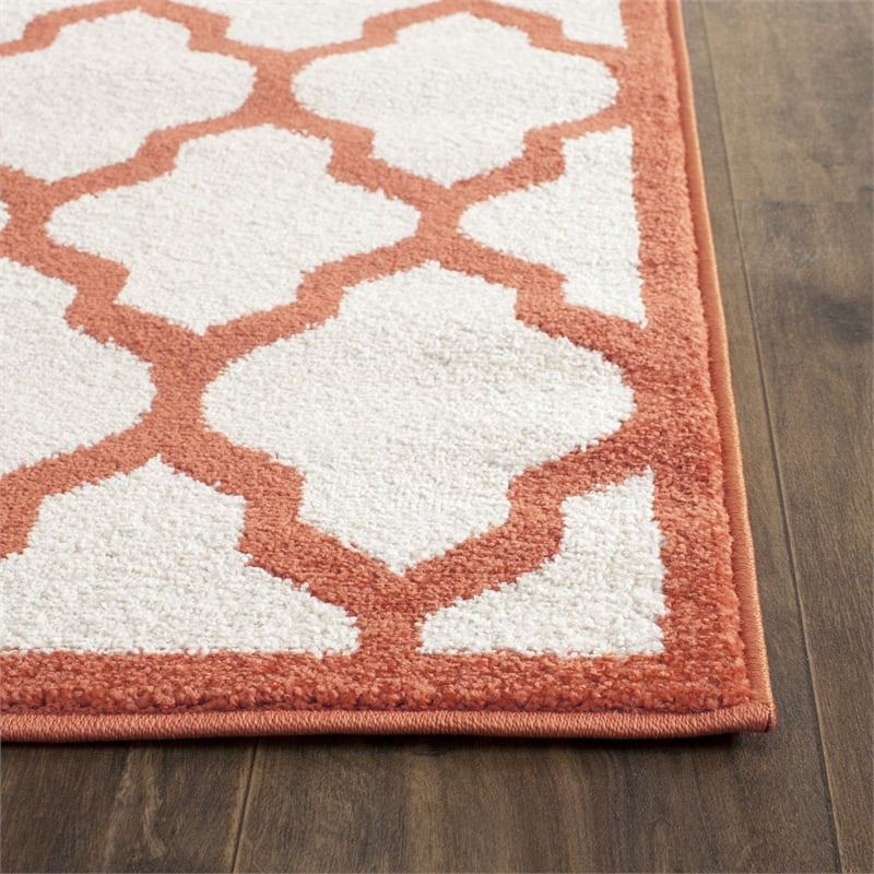 Pemberly Row Polypropylene Beige Indoor Outdoor Rug - 2'3