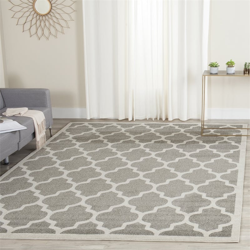 Pemberly Row Polypropylene Dark Grey Indoor Outdoor Rug - 3' x 5'