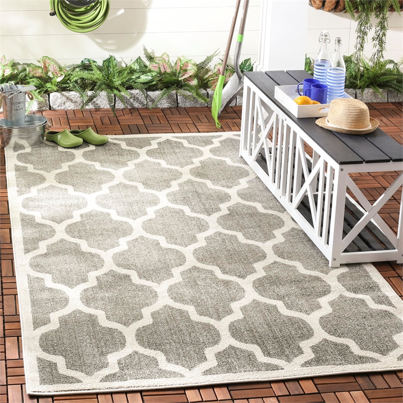 Pemberly Row Polypropylene Dark Grey Indoor Outdoor Rug - 6' x 9'