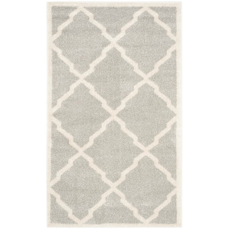 Pemberly Row Polypropylene Light Grey Indoor Outdoor Rug - 4' x 6'