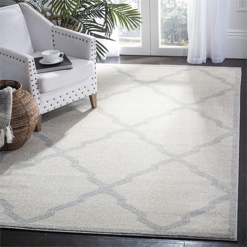 Pemberly Row Polypropylene Beige Indoor Outdoor Rug - 5' x 8'