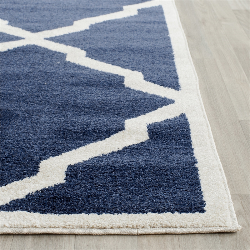 Pemberly Row Polypropylene Navy Indoor Outdoor Rug - 6' x 9'