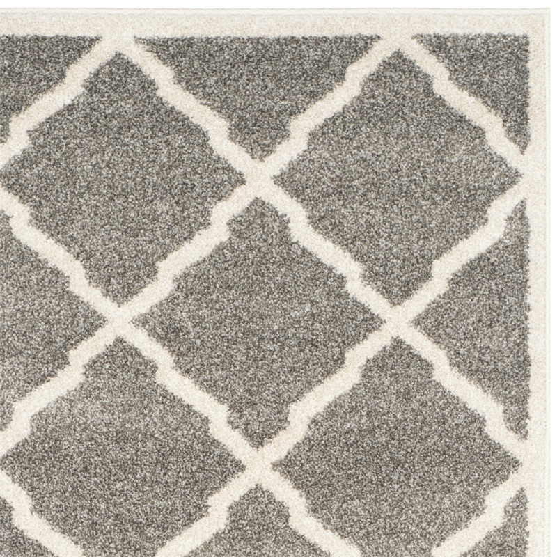 Pemberly Row Polypropylene Dark Grey Indoor Outdoor Rug - 2'3