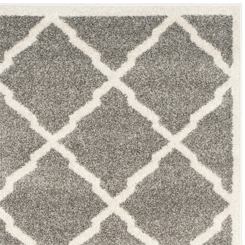 Pemberly Row Polypropylene Dark Grey Indoor Outdoor Rug - 2'6