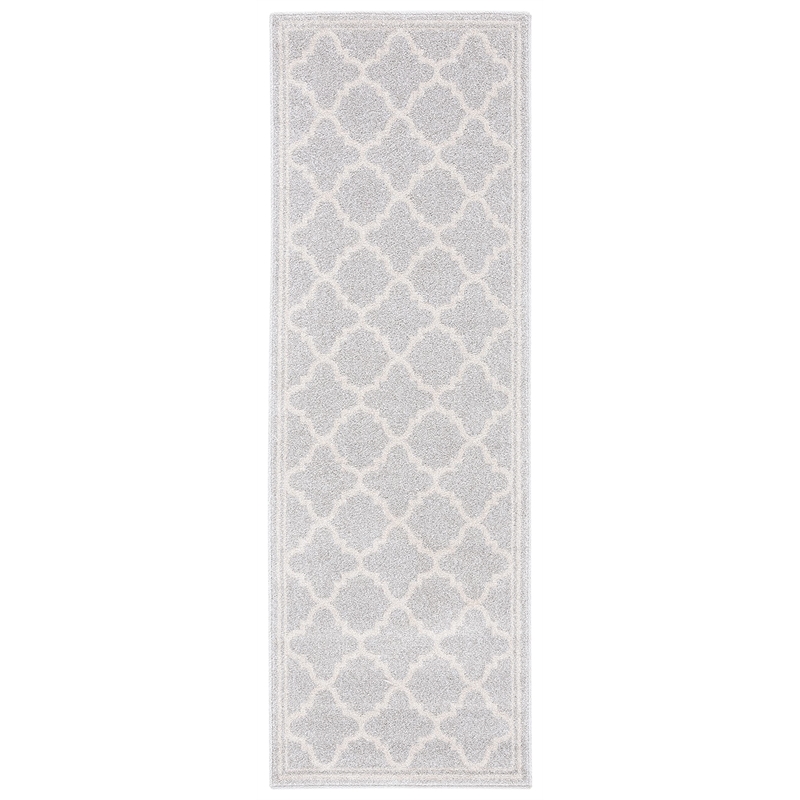 Pemberly Row Polypropylene Light Grey Indoor Outdoor Rug - 2'3