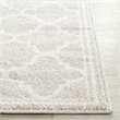 Pemberly Row Polypropylene Light Grey Indoor Outdoor Rug - 2'3