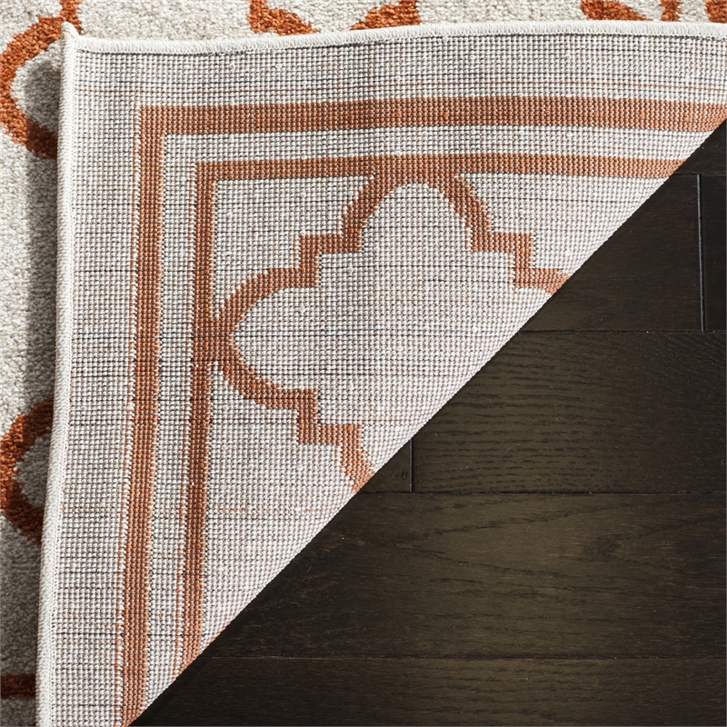 Pemberly Row Polypropylene Beige Indoor Outdoor Rug - 2'6