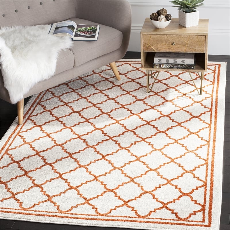 Pemberly Row Polypropylene Beige Indoor Outdoor Rug - 3' x 5'