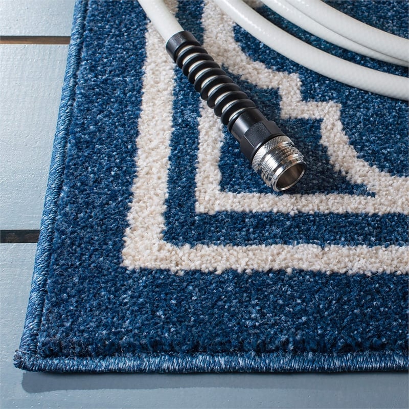 Pemberly Row Polypropylene Navy Indoor Outdoor Rug - 5' x 8'