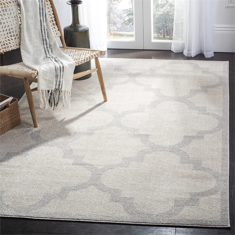 Pemberly Row Polypropylene Beige Indoor Outdoor Rug - 3' x 5'