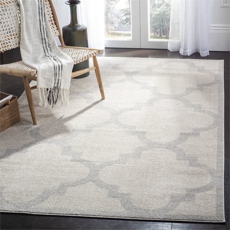 Pemberly Row Polypropylene Beige Indoor Outdoor Rug - 9' x 12'