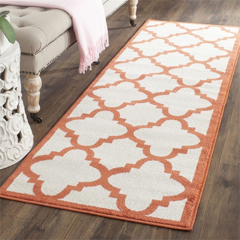 Pemberly Row Polypropylene Beige Indoor Outdoor Rug - 2'3