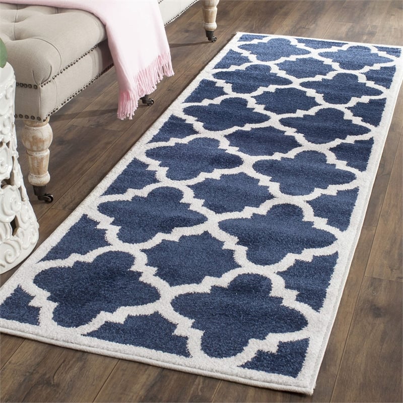 Pemberly Row Polypropylene Navy Indoor Outdoor Rug - 2'3