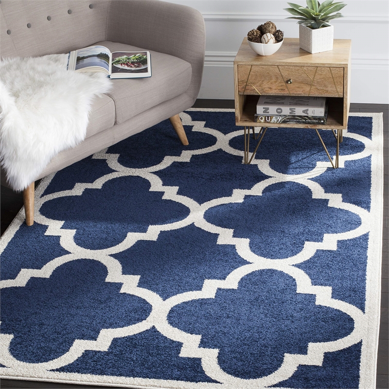 Pemberly Row Polypropylene Navy Indoor Outdoor Rug - 5' x 8'