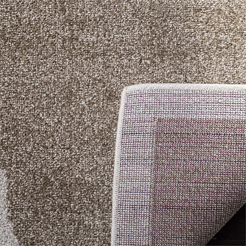 Pemberly Row Polypropylene Wheat Indoor Outdoor Rug - 4' x 6'