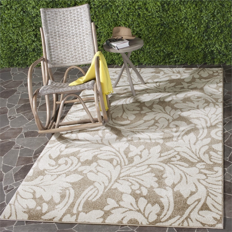 Pemberly Row Polypropylene Wheat Indoor Outdoor Rug - Square 7'