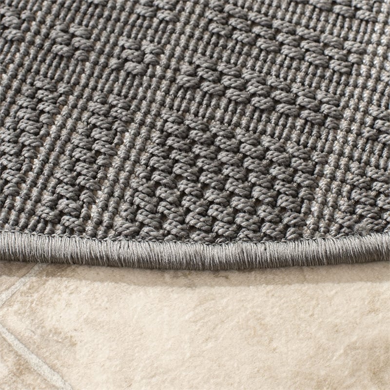 Pemberly Row Contemporary Polypropylene 6'7