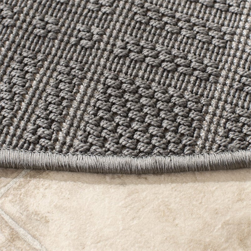 Pemberly Row Contemporary Polypropylene 6'7