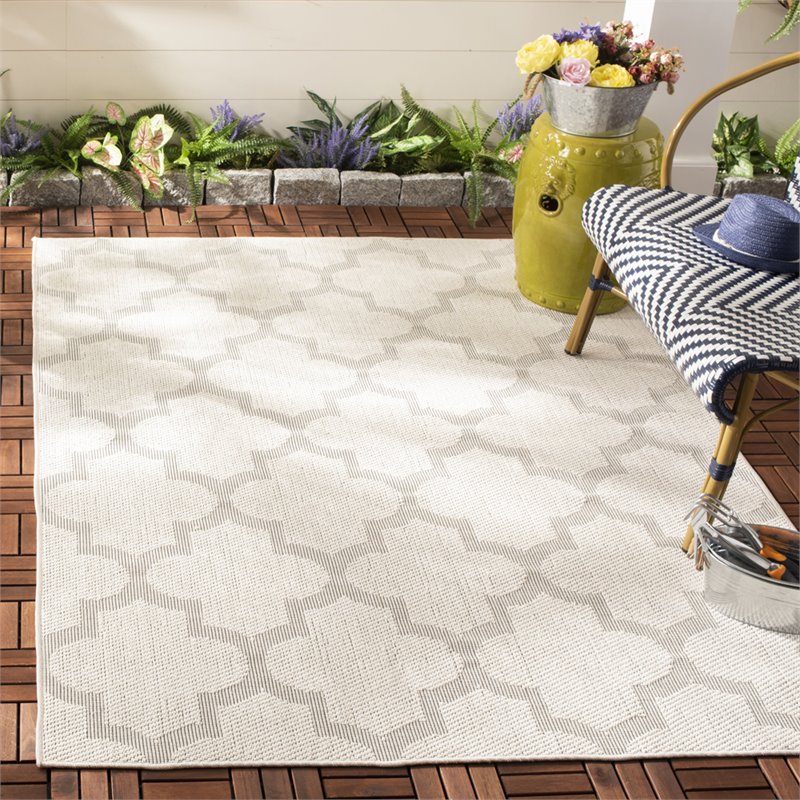 Pemberly Row Polypropylene 8' x 10' Rug in Ivory and Light Gray