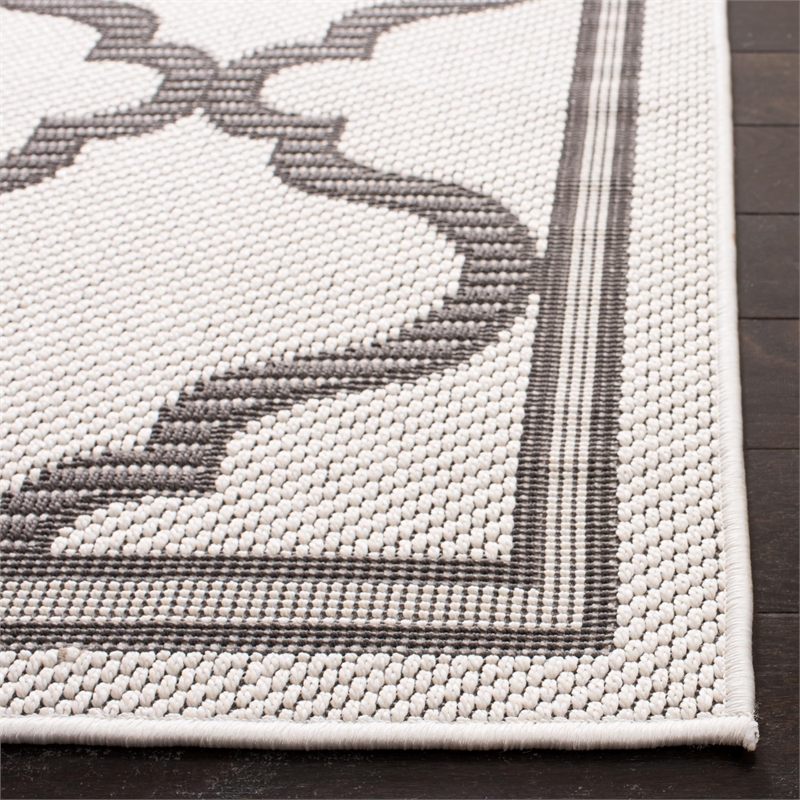Pemberly Row Contemporary Polypropylene 9' x 12' Rug in Ivory and Gray