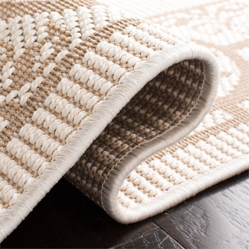 Pemberly Row Contemporary Polypropylene 4' x 6' Rug in Ivory and Beige