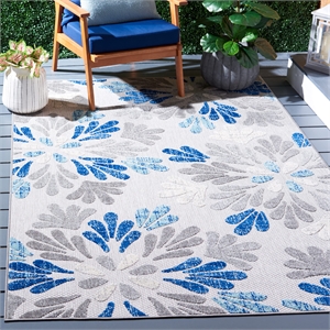 Pemberly Row Contemporary Polypropylene 4' x 6' Rug in Gray and Blue