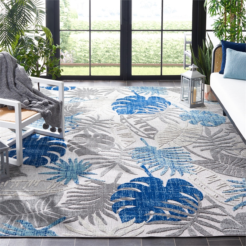 Pemberly Row Contemporary Polypropylene 8' x 10' Rug in Gray and Blue