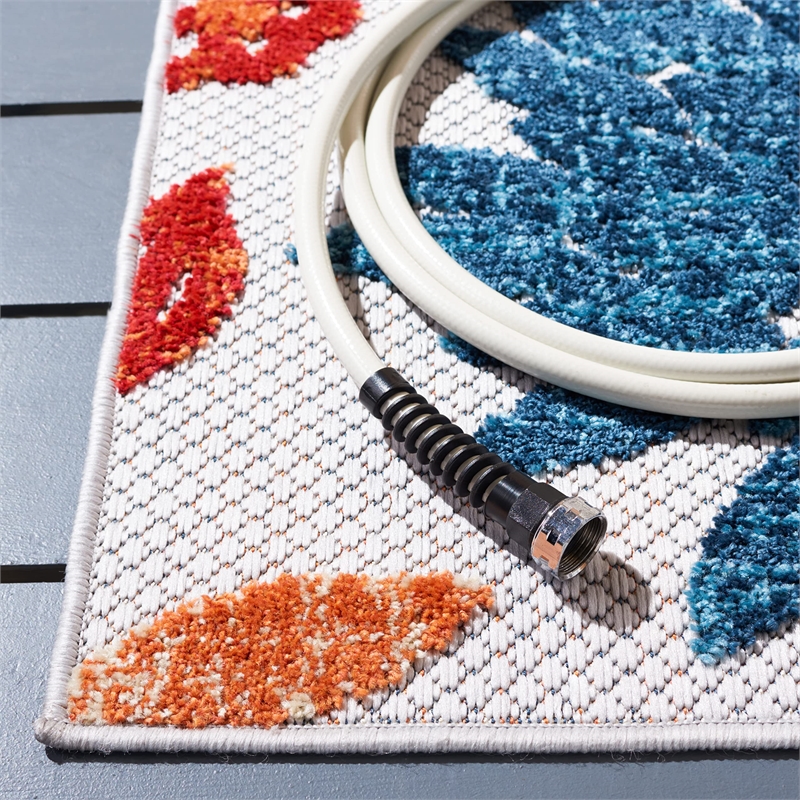 Pemberly Row Contemporary Polypropylene 5'3