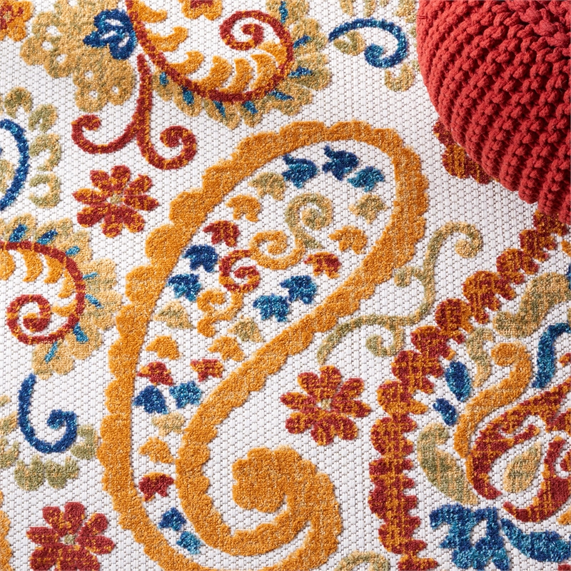 Pemberly Row Contemporary Polypropylene 8' x 10' Rug in Cream and Navy