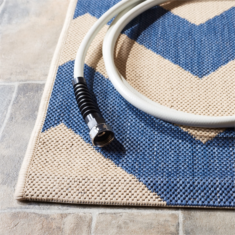 Pemberly Row Polypropylene Runner Rug in Blue and Beige for Indoor or Outdoor