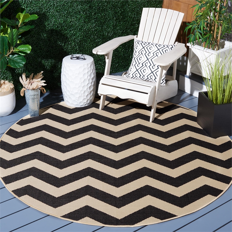 Pemberly Row Black Indoor Outdoor Round 7'10