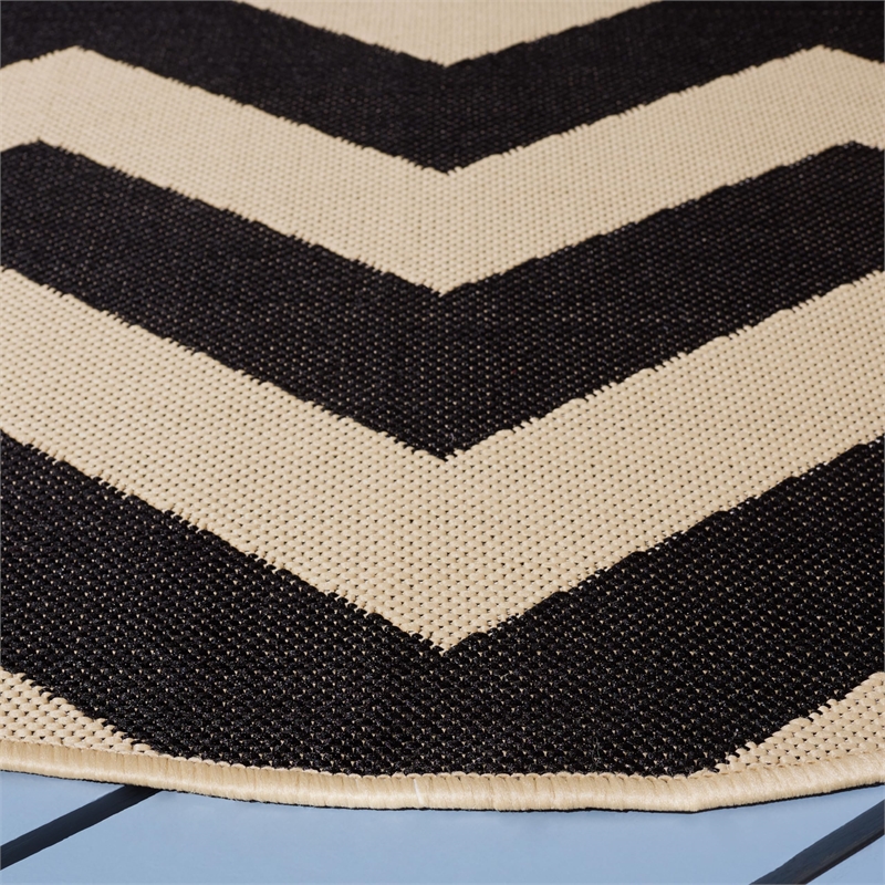 Pemberly Row Black Indoor Outdoor Round 7'10