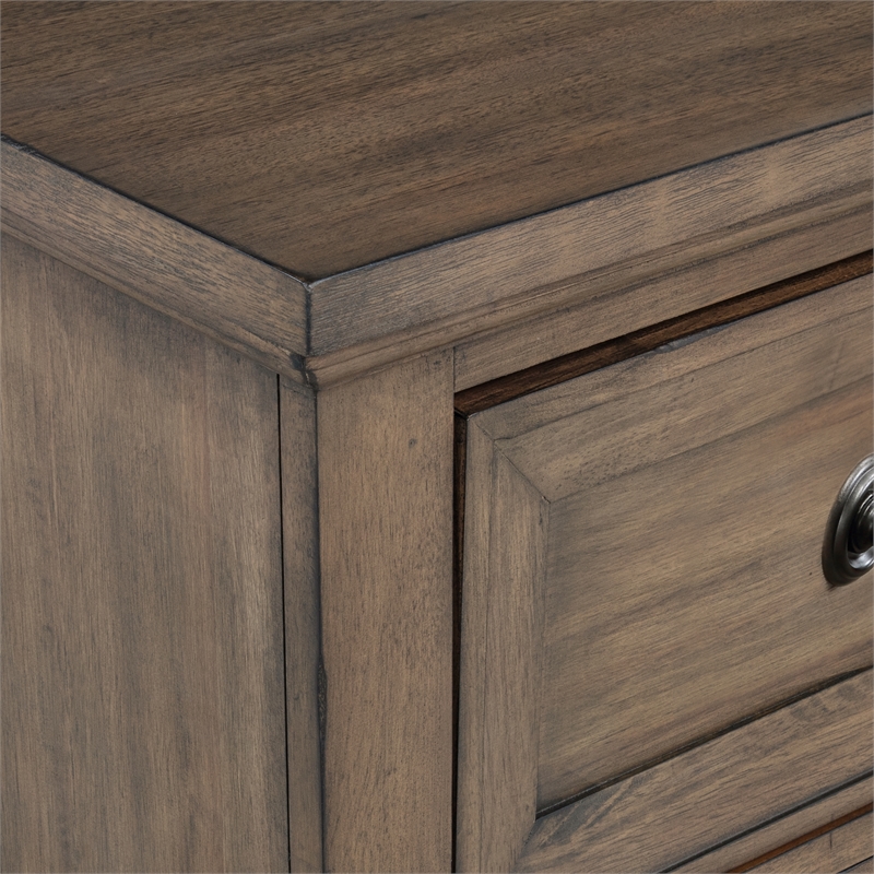 Pemberly Row Traditional Wood 5-Drawer Chest in Vintage Mocha