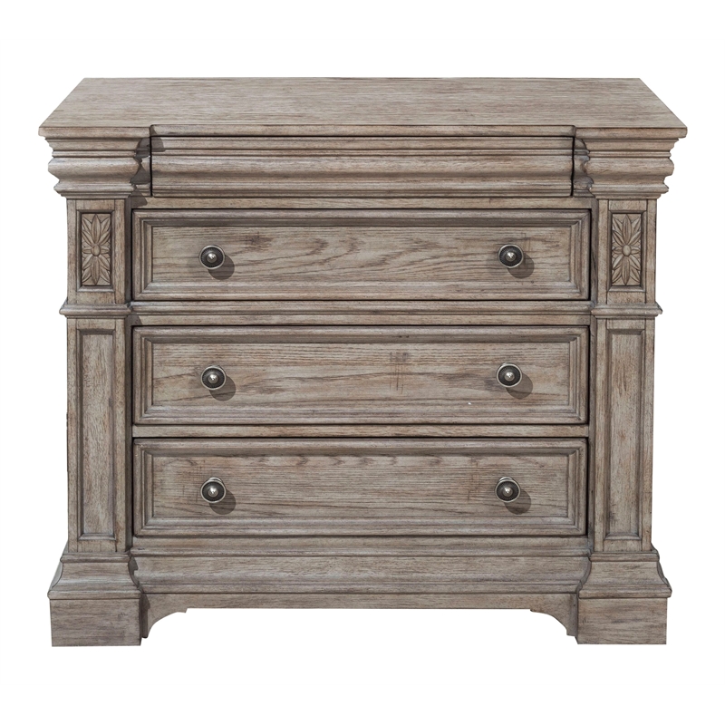 Pemberly Row Contemporary 4 Drawer Bachelor Chest in French Gray