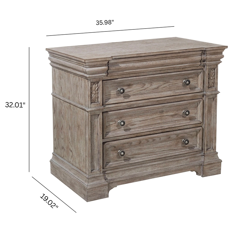 Pemberly Row Contemporary 4 Drawer Bachelor Chest in French Gray
