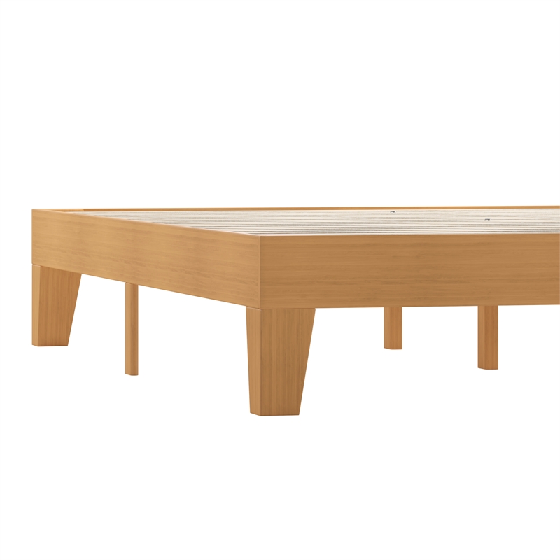Pemberly Row Wood Platform Queen Bed with 14 Support Slats in Natural Pine