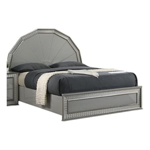 Pemberly Row King Bed with LED Headboard and Scale Molding in Metallic Gray