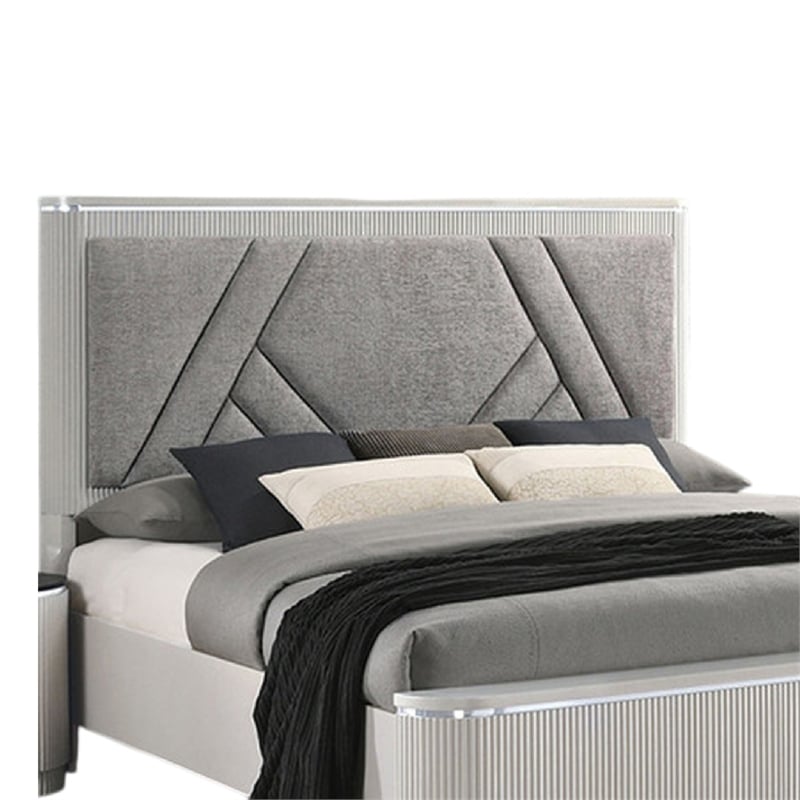 Pemberly Row Queen Bed with Geometric Upholstered Headboard in Light Gray
