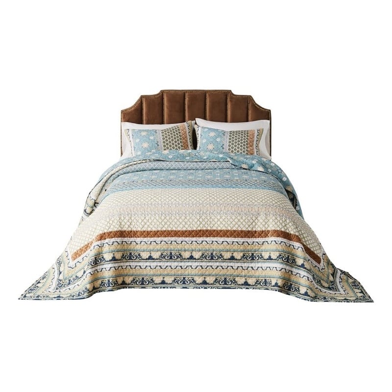 Pemberly Row 3 Pc Queen Bedspread & Pillow Sham Set in Bohemian Multicolor Print