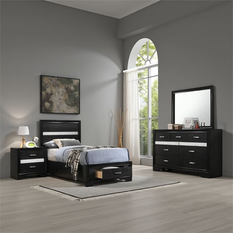 Pemberly Row 4Pc Twin Bedroom Set with Storage Footboard & Rhinestone Pulls