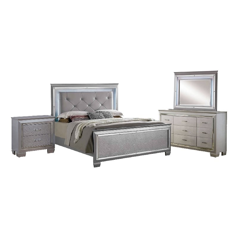 Pemberly Row 4Pc California King Bedroom Set with LED & Mirror Trim in Silver