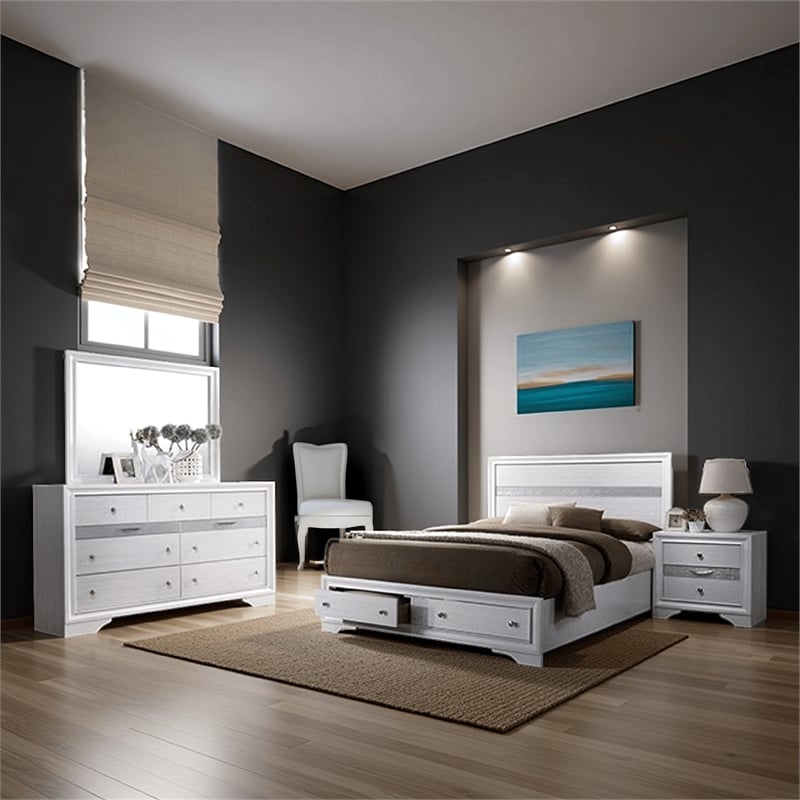 Pemberly Row 4 Pc King Bedroom Set with Panel Design and Silver Accents in White