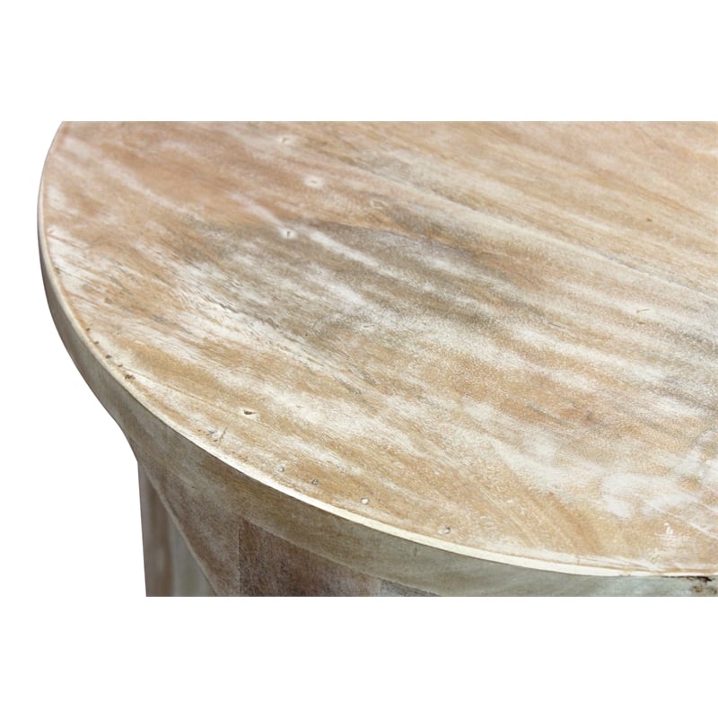 Pemberly Row Round Solid Mango Wood End Table with Shelf in Coastal Natural